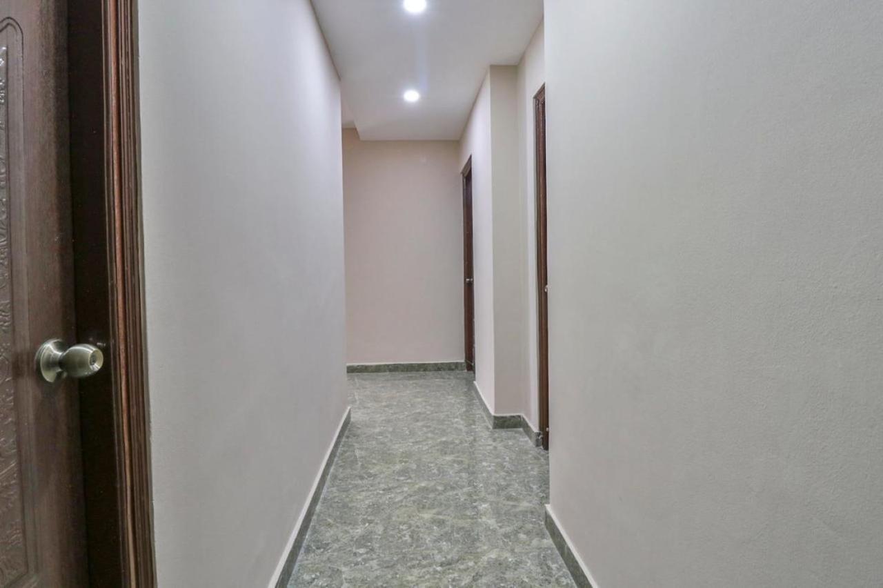 Airport Hotel Edge Home Stay Ню Делхи Екстериор снимка